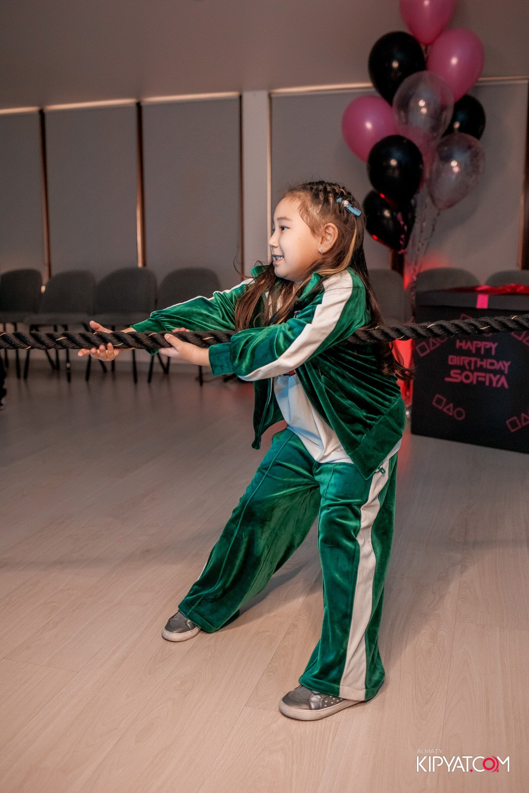 КВЕСТ-ШОУ ALAROVICH ИГРА В КАЛЬМАРА. КИПЯТКОМ АЛМАТЫ!