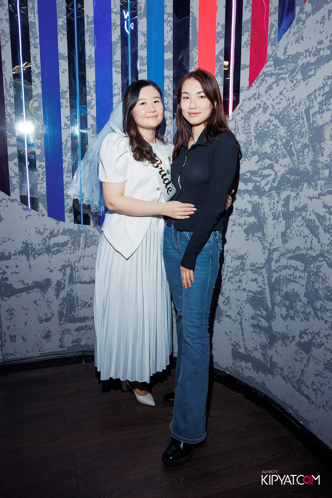 УХО И МЕДВЕДЬ НА ГАГАРИНА. КИПЯТКОМ АЛМАТЫ! Фотосъемка мероприятий в Алматы