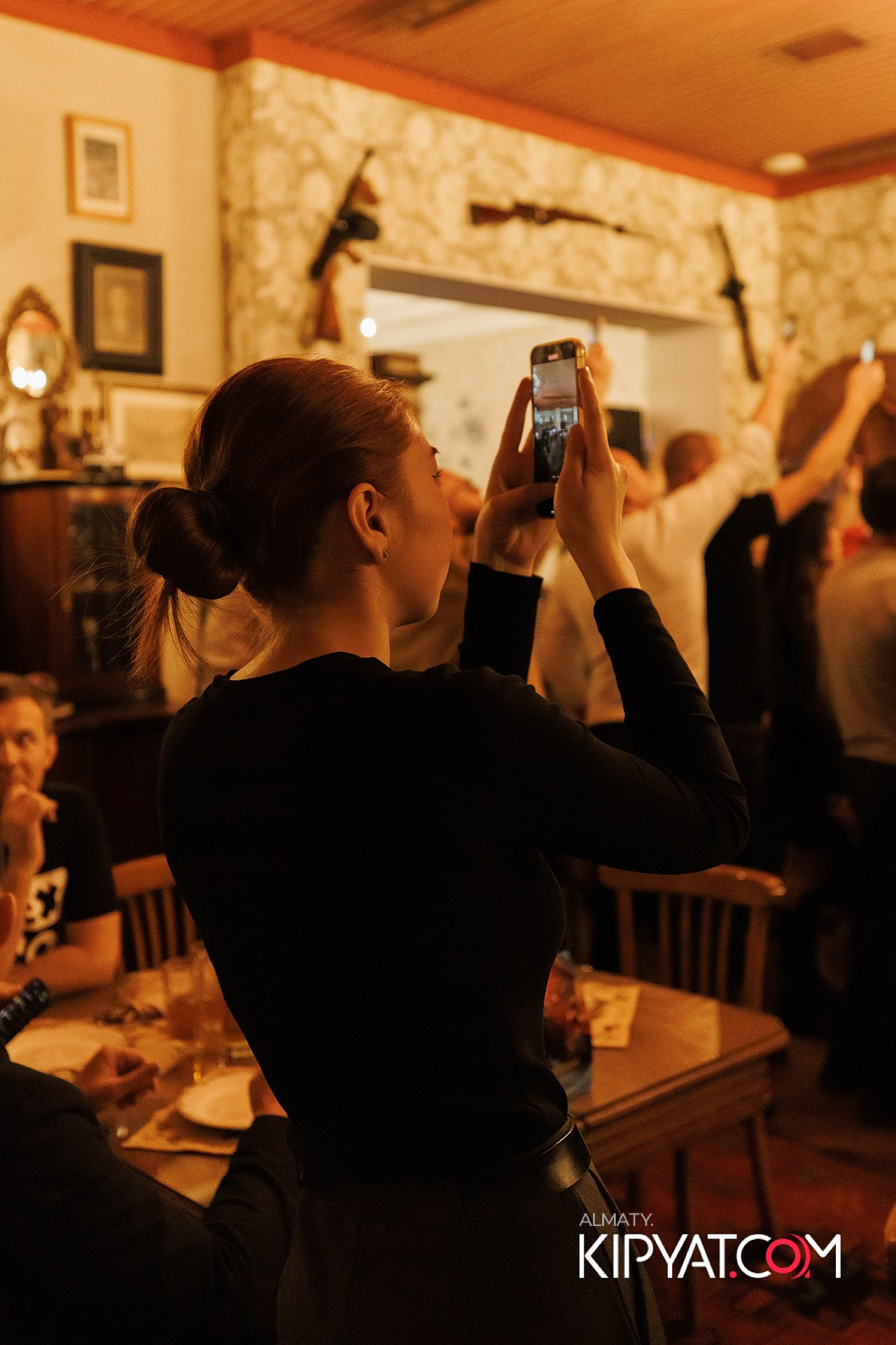 РЕСТОРАН «МАРЬИНА РОЩА». КИПЯТКОМ АЛМАТЫ!