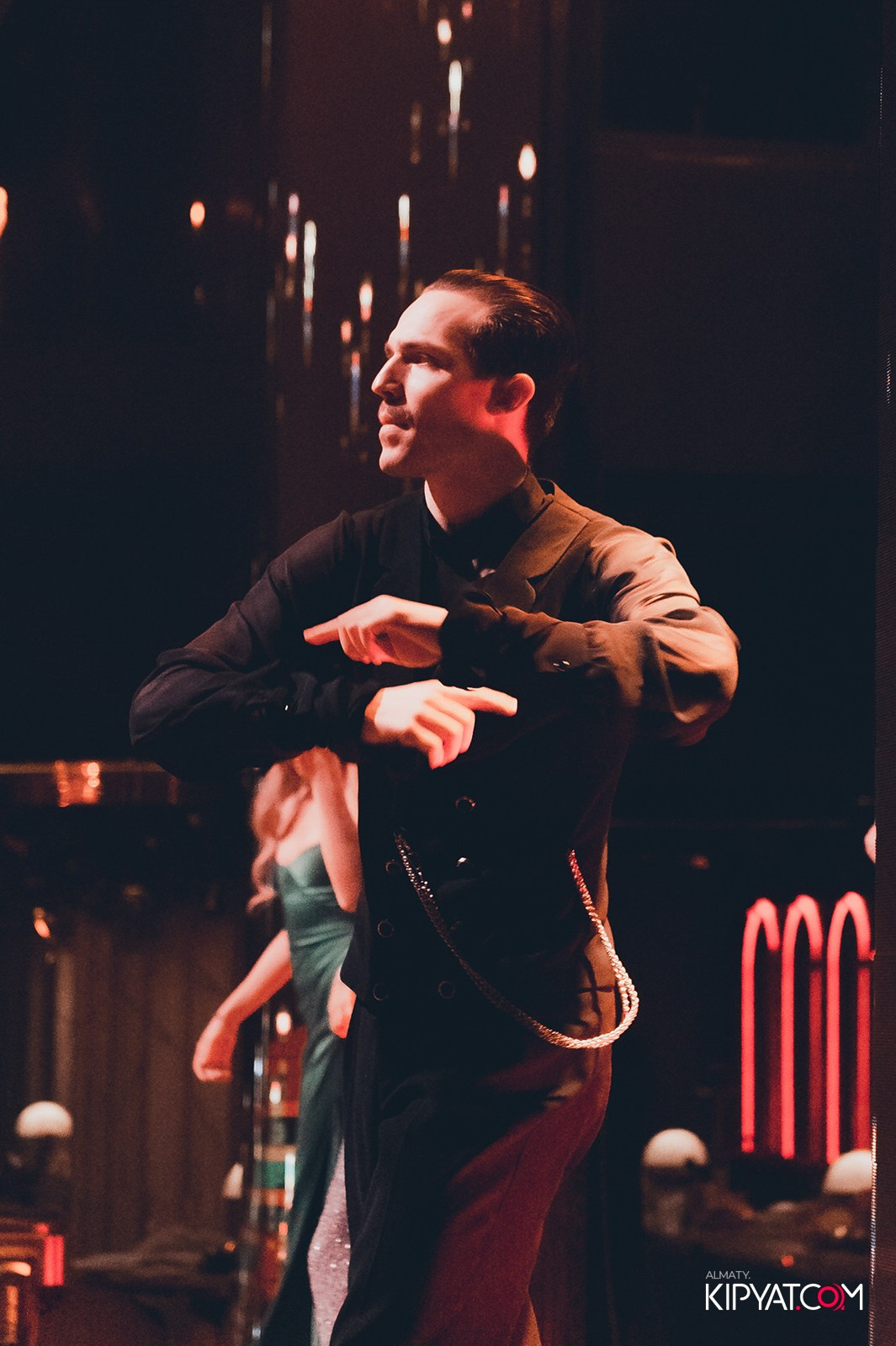 QUEEN. КИПЯТКОМ АЛМАТЫ!