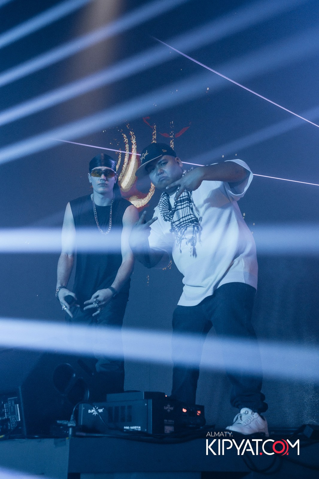 SANTA BARBARA — «OldСкулы Свело» Выступление группы 101. КИПЯТКОМ АЛМАТЫ!