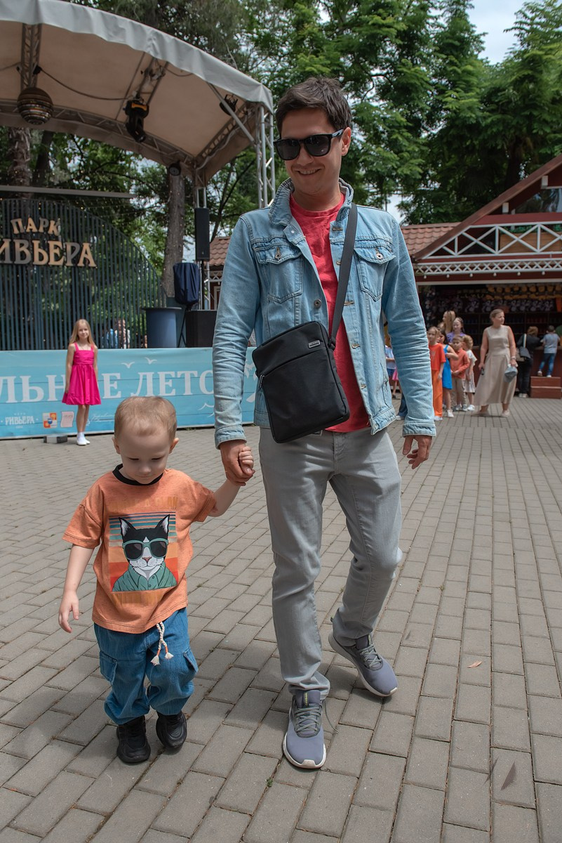 Парк Ривьера дефиле HAPPYkids. Семейный и коммерческий фотограф в Сочи Александр Бодунов