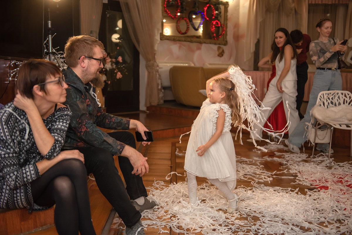 Выпускной в детской школе моделей HAPPYkids 2024. Семейный и коммерческий фотограф в Сочи Александр Бодунов