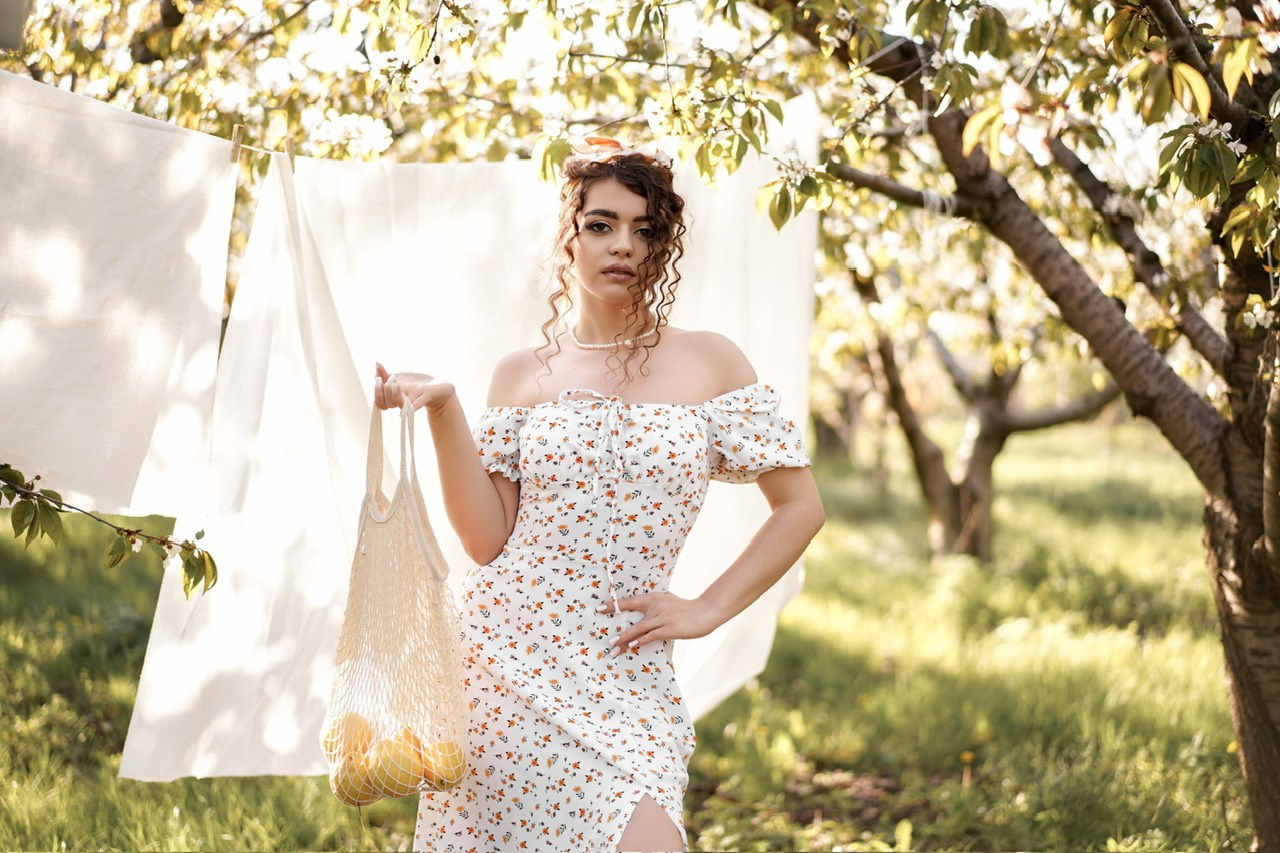 Девушка с лимонами. Свадебный фотограф в Ростове-на-Дону. Таинство Крещения и Венчания, семейные фотосессии. Алёна Чёботова