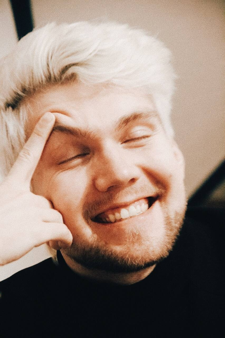 Denis. Yasmin Lagarde