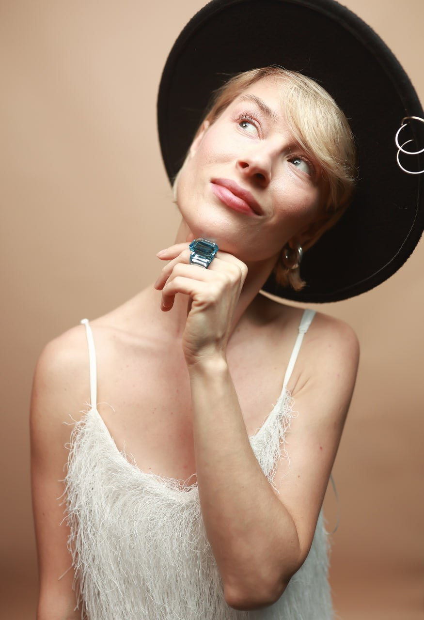 Цвет. Фотостудия Автопортрета «Своими Глазами»