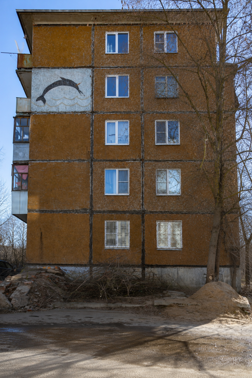 ПЛОЩАДЬ ЖУКОВА. 9 МАЯ. БАМ. ФОТОИСТОРИЯ. УСКОЛЬЗАЮЩАЯ КРАСОТА В ДЕТАЛЯХ
