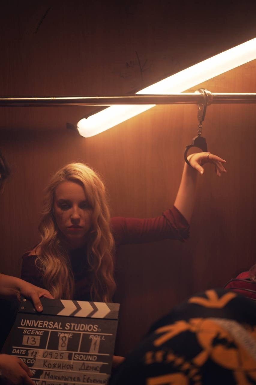 Полный метр «ЛИФТ В ПРОШЛОЕ». Фотограф, оператор и рилсмейкер в Москве — Ася Палагута