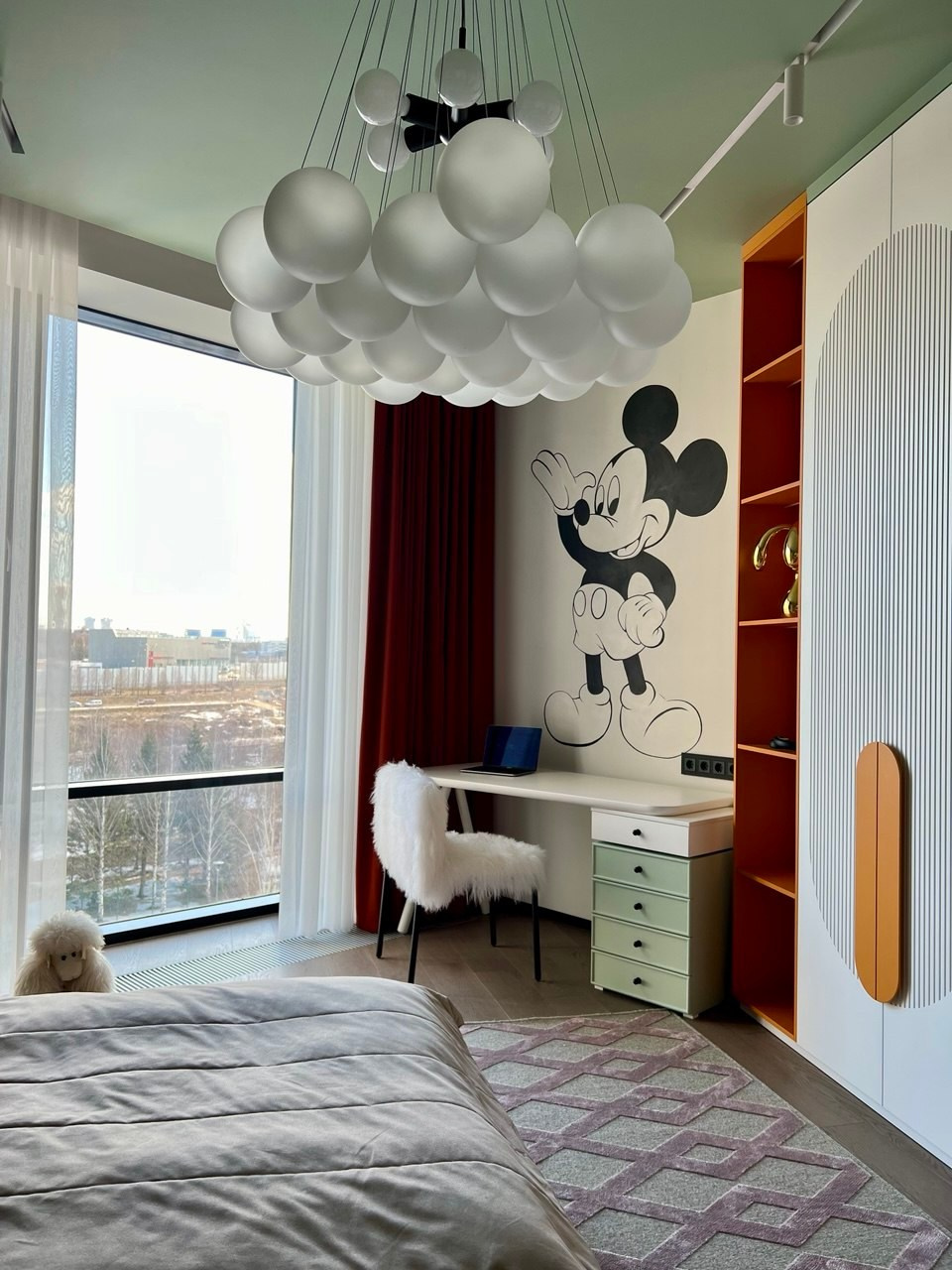 Роспись стен в детской ЖК " Резиденции Сколково». Дизайн интерьеров с Анастасией Рулевой