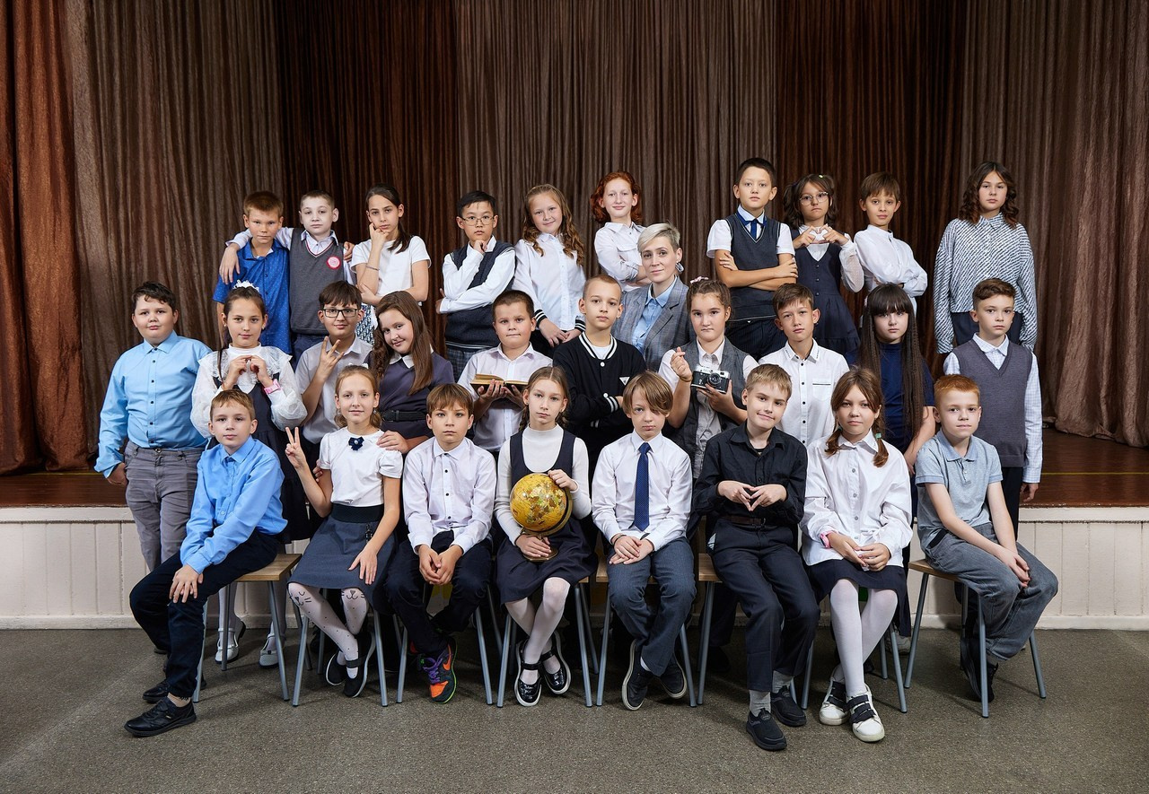 Отзывы о работе фотографа для школы и детского сада в Новосибирске. Выпускной альбом Новосибирск