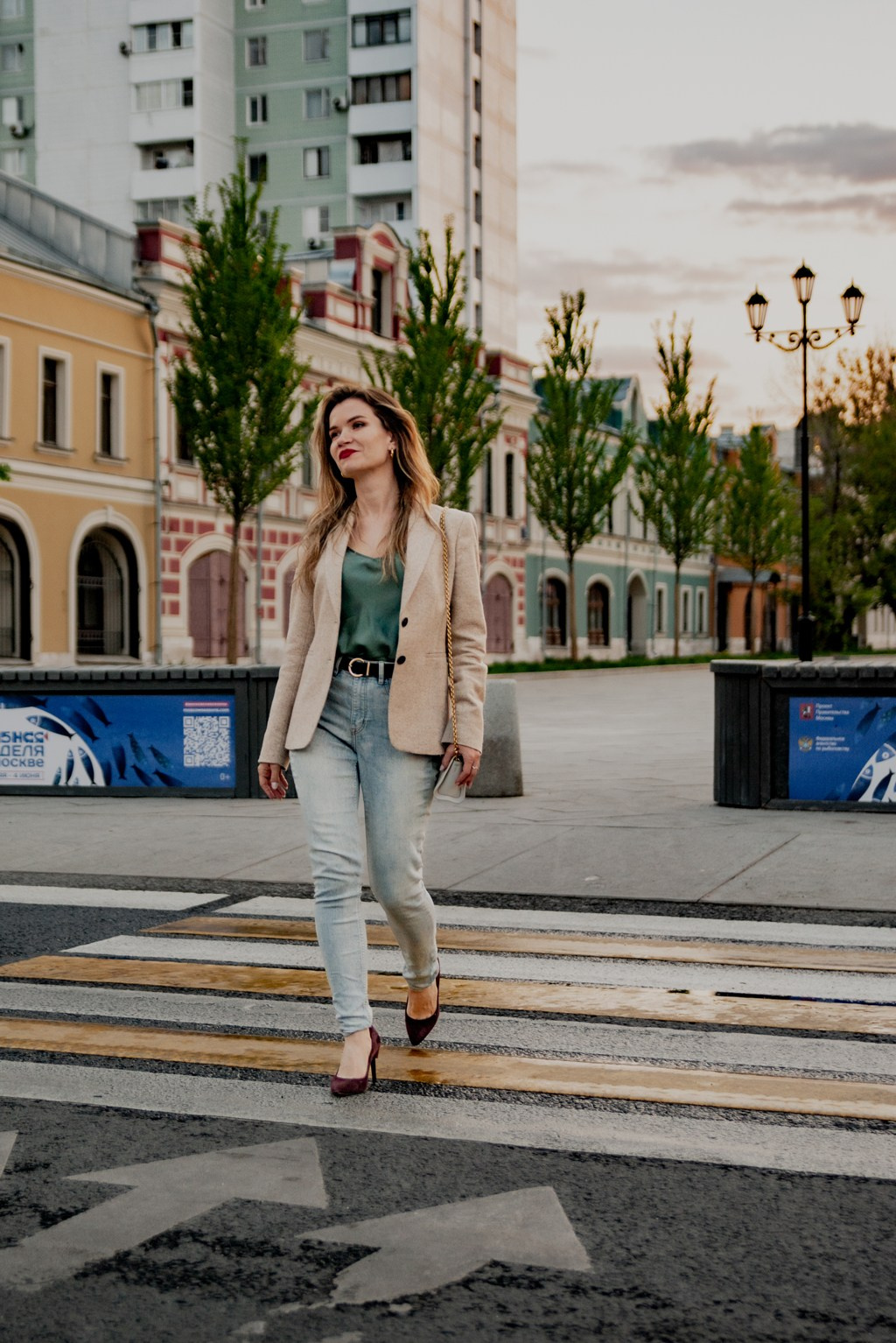 Анна в городе. Фотограф и дизайнер в Москве Екатерина Лобачева