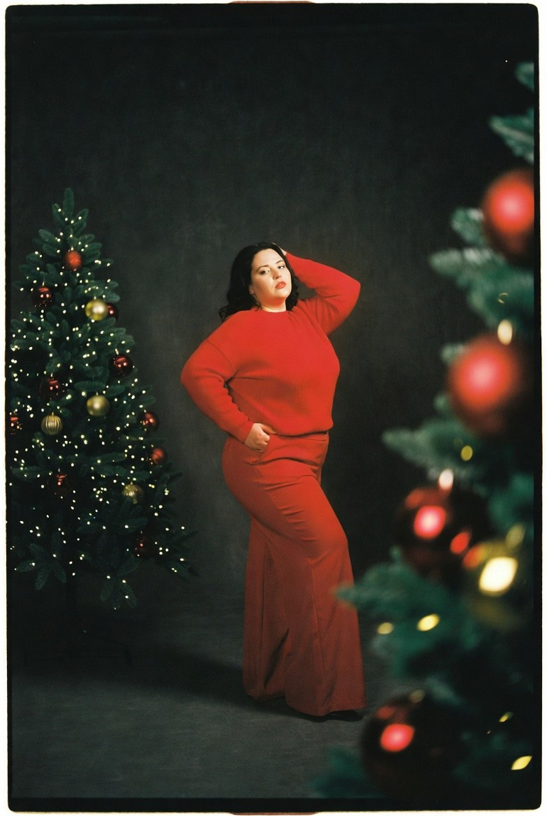 Плюс сайз в красном