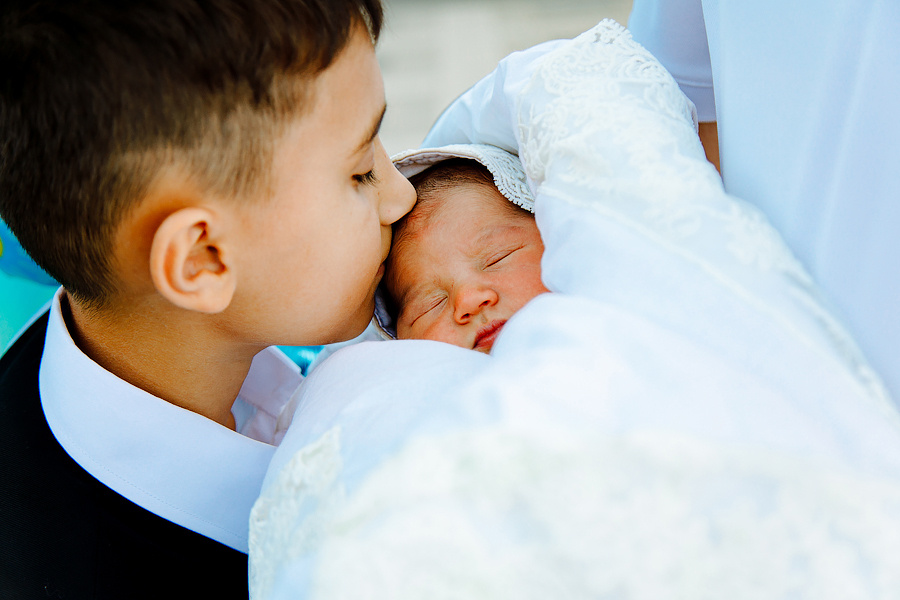 Съёмка выписки из роддома. Как и зачем её «едят»…. Фотограф в Краснодаре Дина Павленко