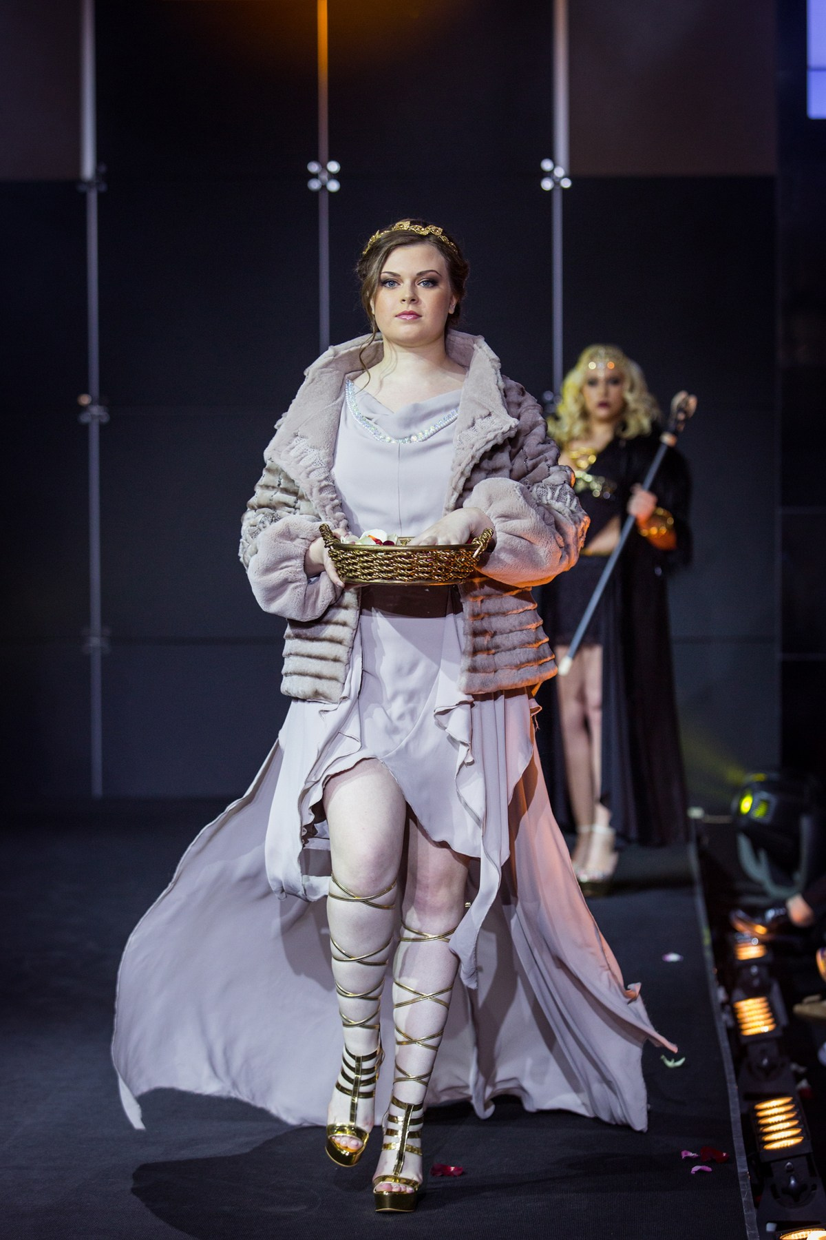 Модный показ LeShow, Москва, 2014. Портретные фотографы в Москве — Анна и Алексей Бородины