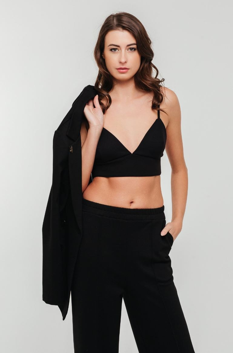 Валерия, 44 р-р, 183 рост. KED Production — продакшн из СПб. Создаём фото, видео и контент, который помогает брендам и селлерам продавать больше