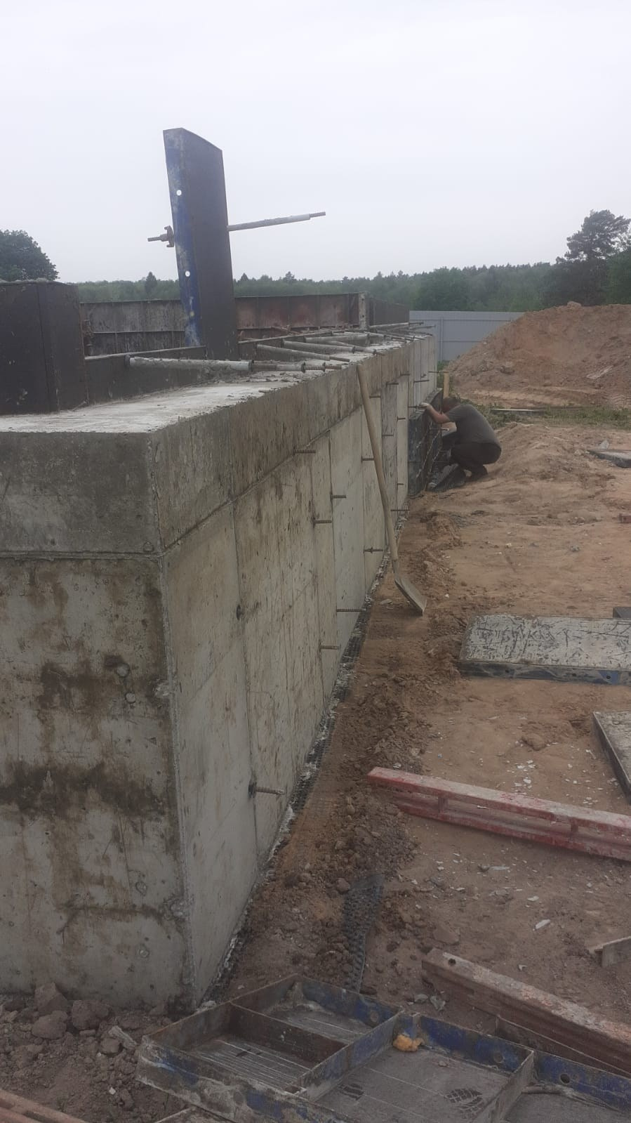 сняли опалубку+гидроизоляция