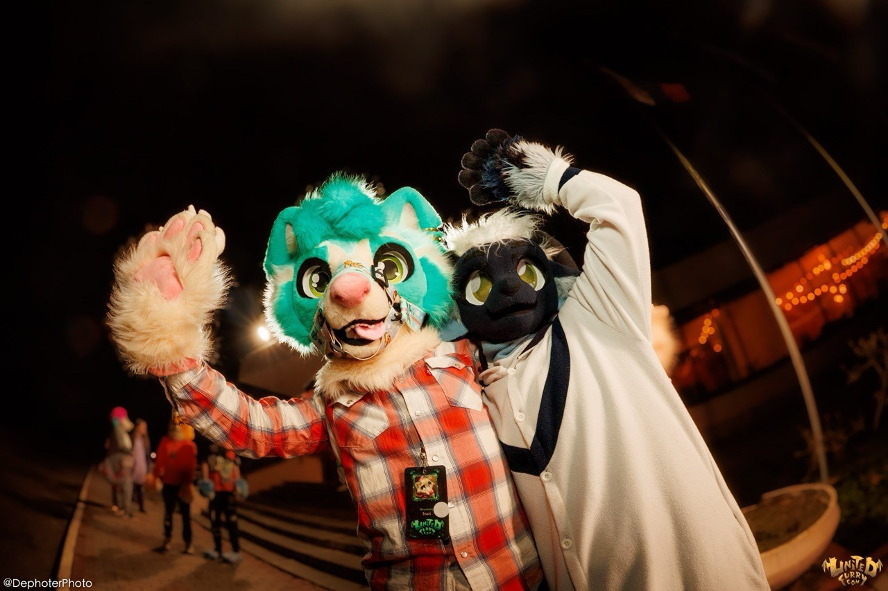 United Furry Convention 2026. Различные мероприятия и просто фотографии людей