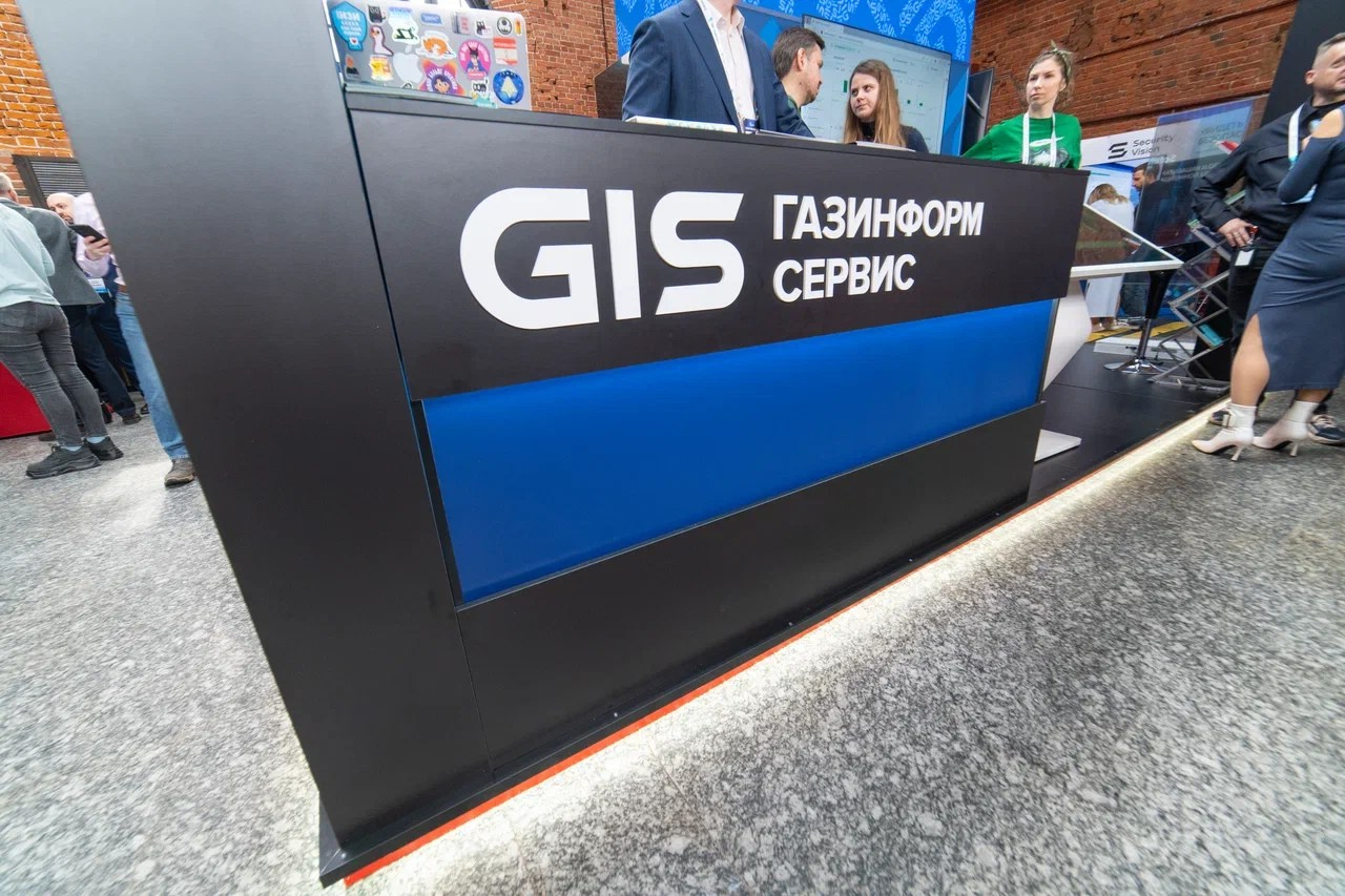 Выставочные стенды. Профессиональный портретный фотограф в Москве Владимир Глаголев