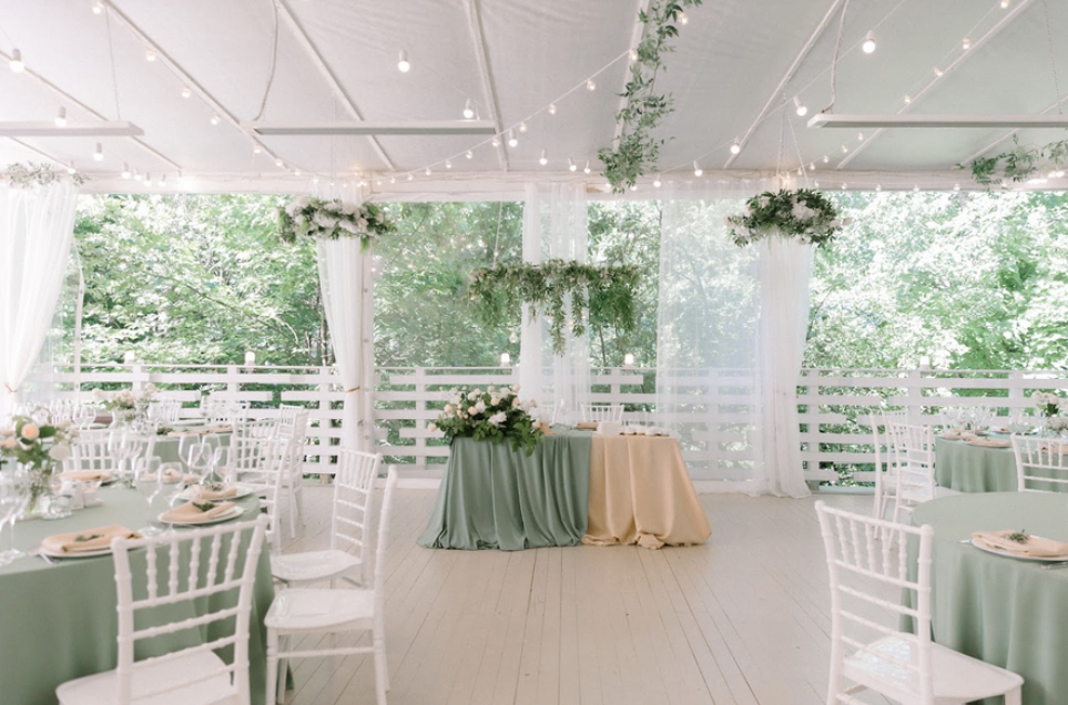 Площадка № 2-12. Свадебный организатор Москва