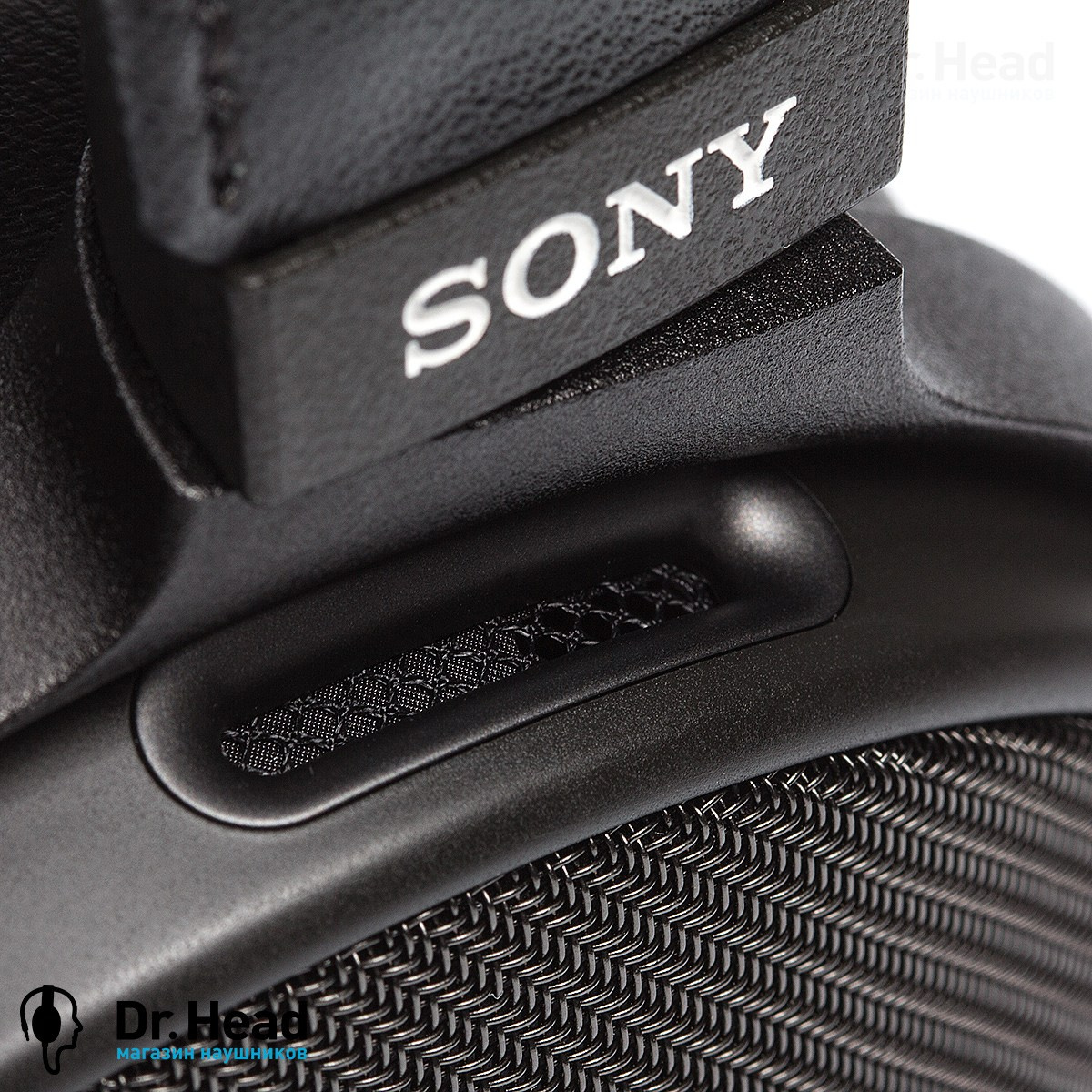 Devices. Портретный фотограф в Москве Виталий Пересветов