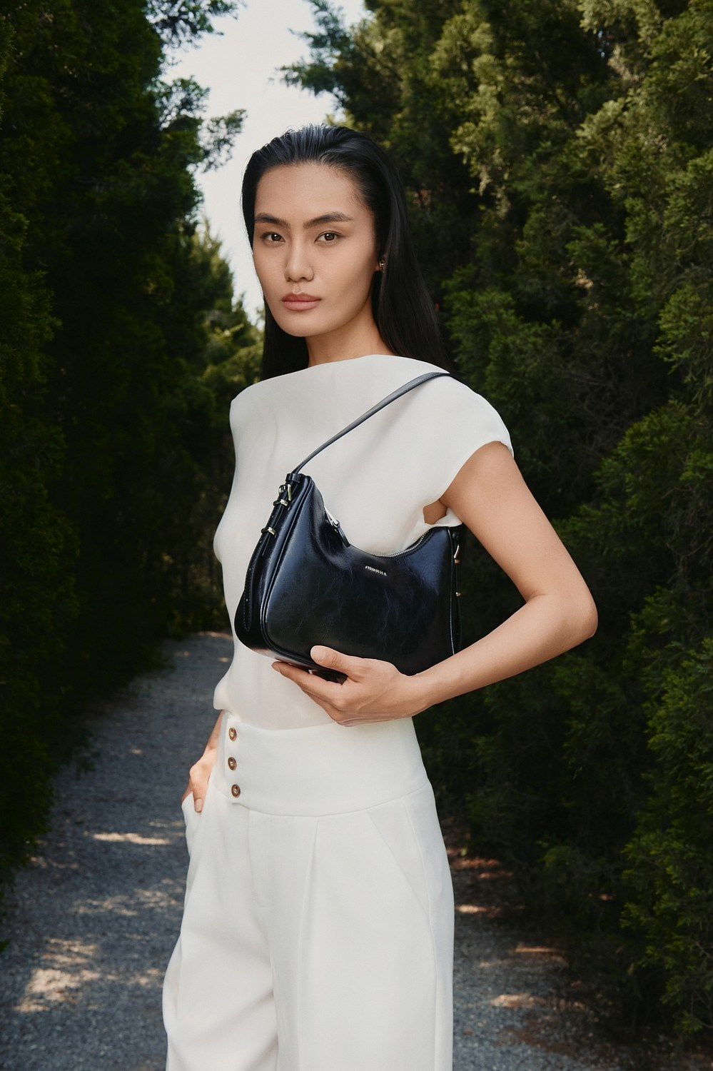 Sanny. N10 MODEL MANAGEMENT