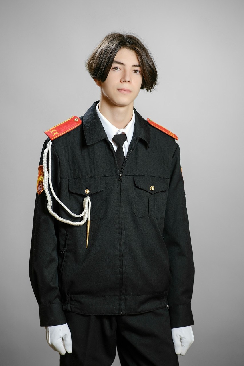 Старшие классы. Фотоальбом для школ и садиков с дополненной реальностью