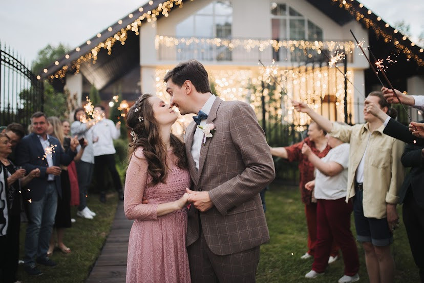 Дима и Оля. Ведущий на свадьбу в Москве Зубков Алексей