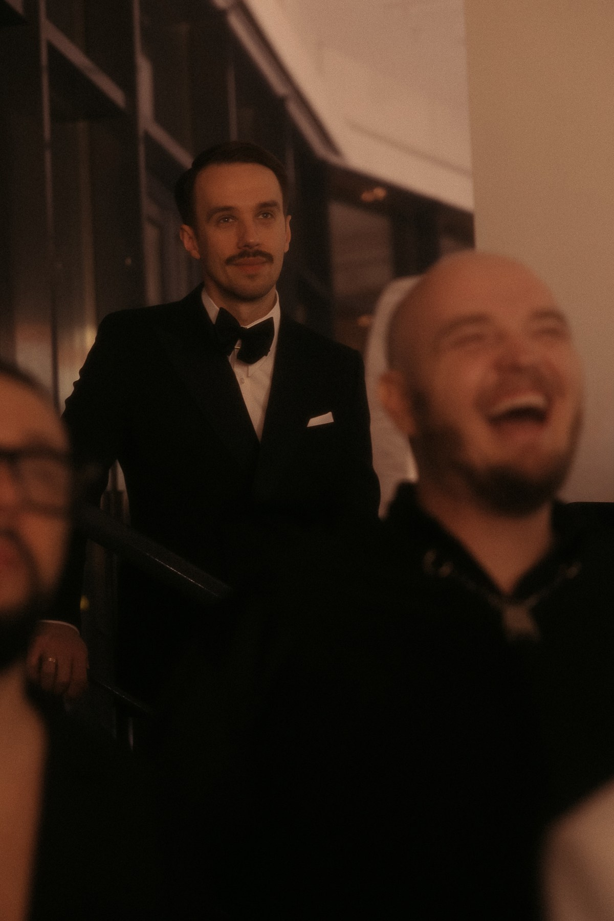 Фотограф на свадебную вечеринку Москва. VERSLIBRE | Свадебный и репортажный фотограф в Санкт-Петербурге, Москве, и Поволжье