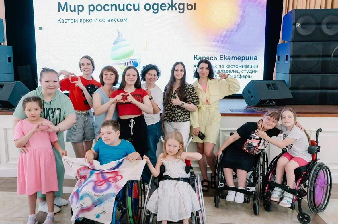 Творческие мастер-классы. ART.KARAS — студия кастомизации одежды и арт-мероприятий