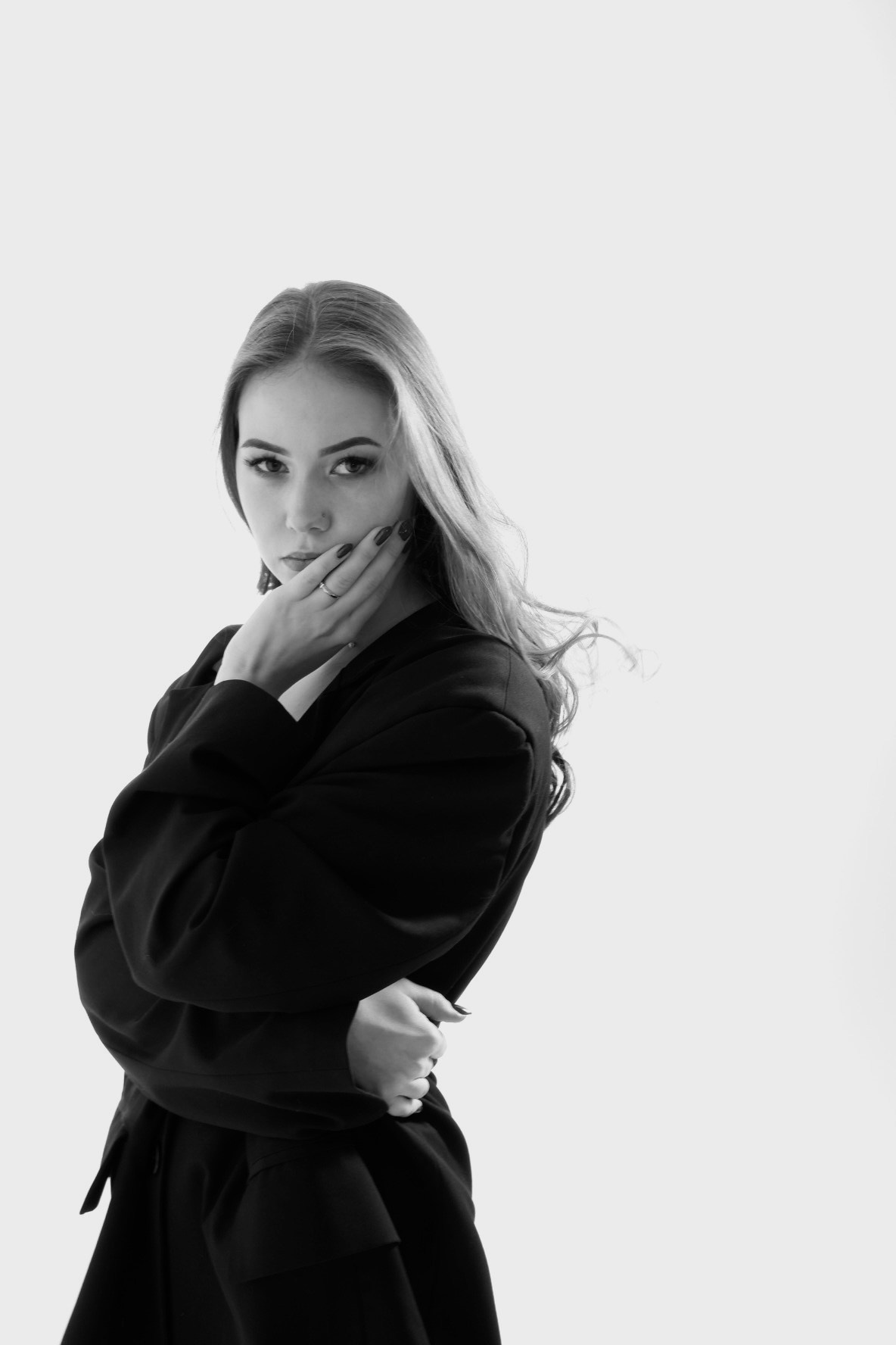 Woman. Индивидуальные фотосессии, lovestory, продюсирование съемок для брендов. Фотограф | Санкт-Петербург | Арина Коробкина