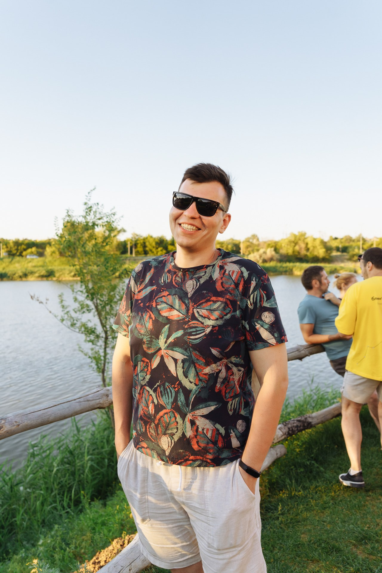 Неформальная встреча компании Блинбери-Сушивесла. Событийный фотограф Максим Бескоровайновнов