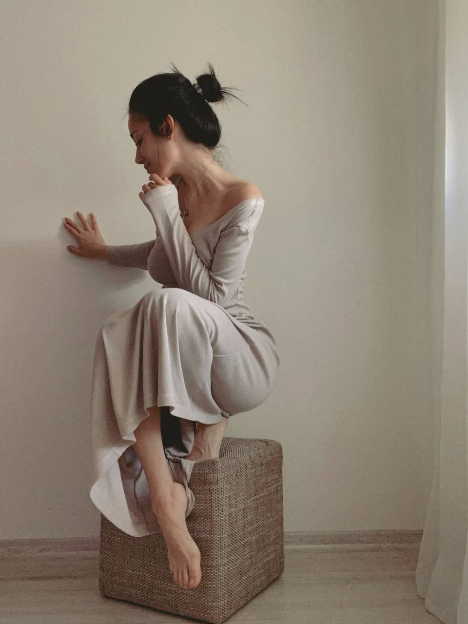 Елизавета К Размер S-М, Рост 169, Парраметры 89/71/100. LUNAPRO Дом стильных, сборных и индивидуальных съемок для брендов