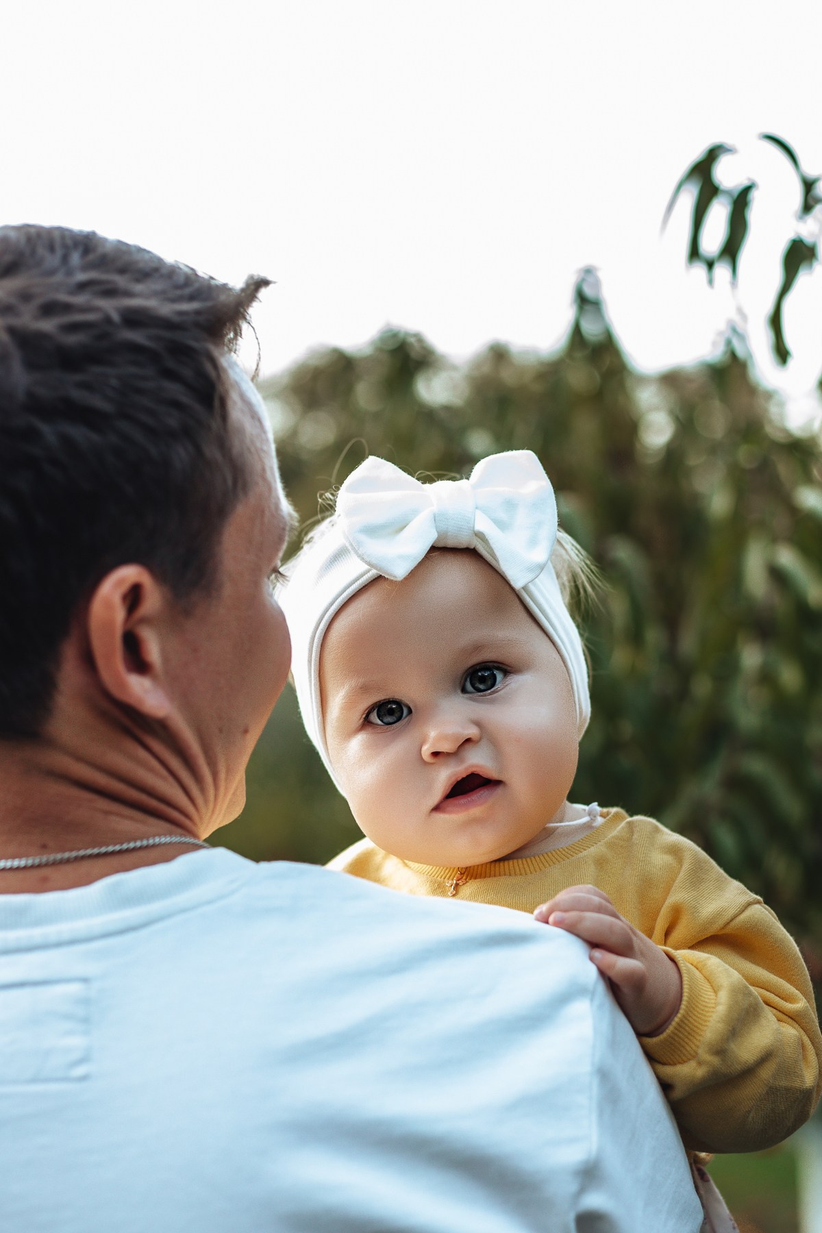 Иван, Ольга и Мира — в персиковом саду. Семейный фотограф Новороссийск, Анапа, Геленджик — Юлия Давыдова