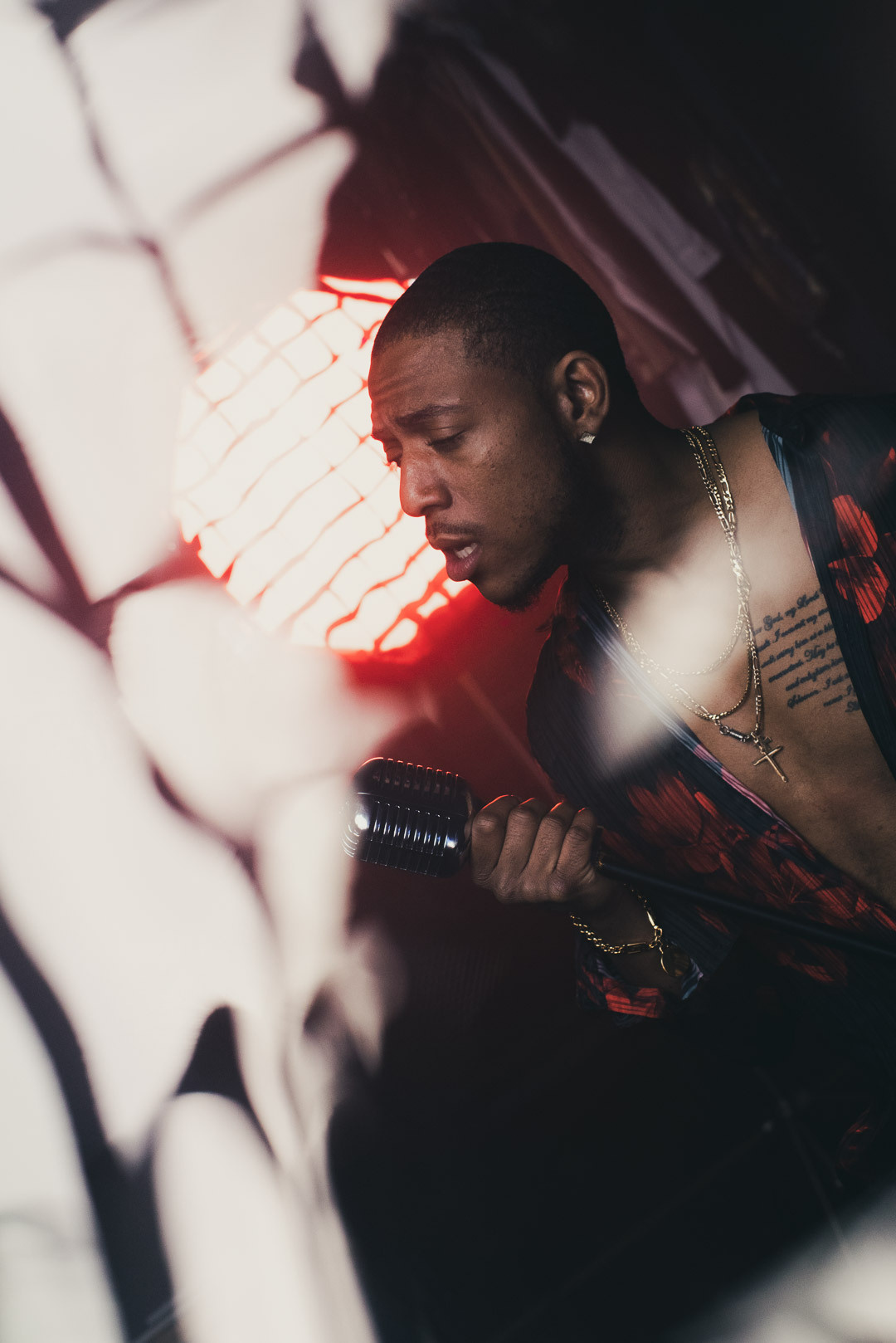 RNB Singer. Music video shooting in photo studio