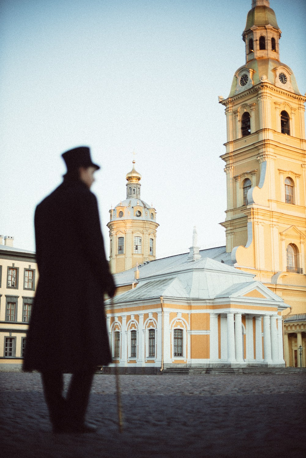 Кинотеатр. Фотограф Михаил Ряховский