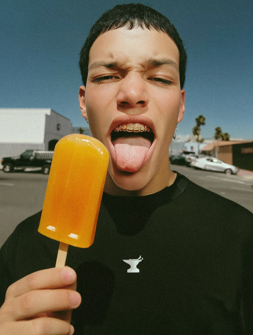 Кольня футболки. Фотограф Санкт-Петербург