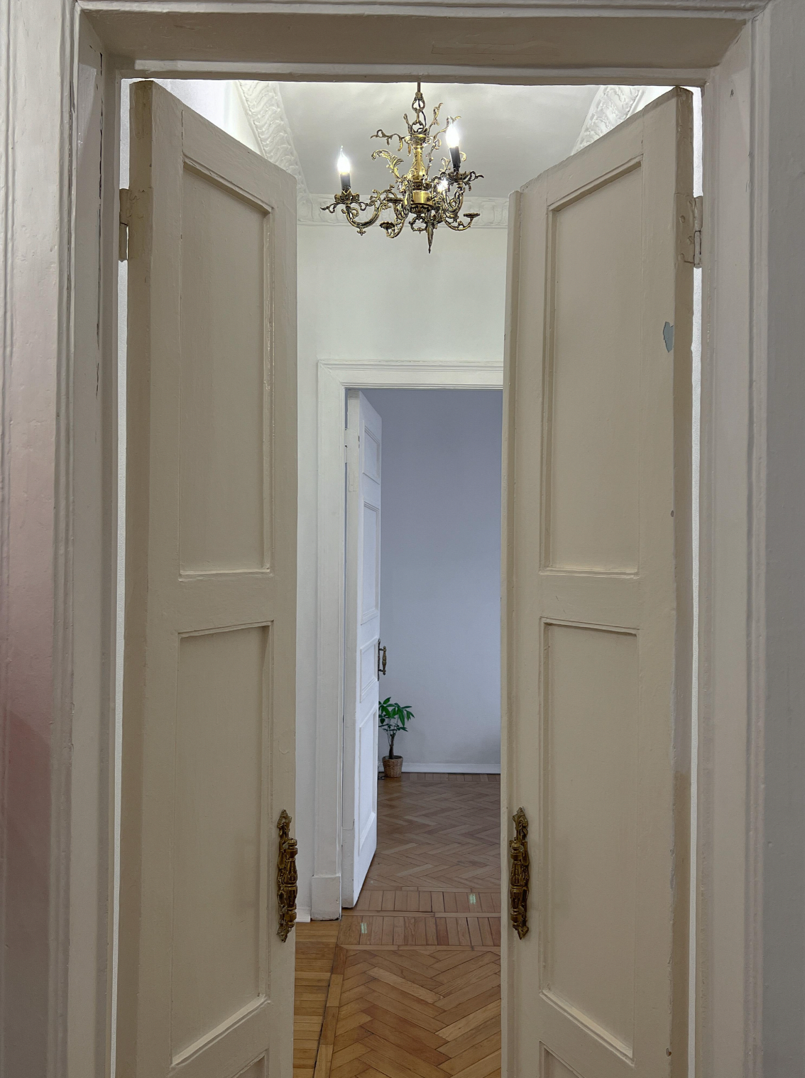 Locations for photo shoot. Nude and Fine art photographer in Moscow Anna Fors