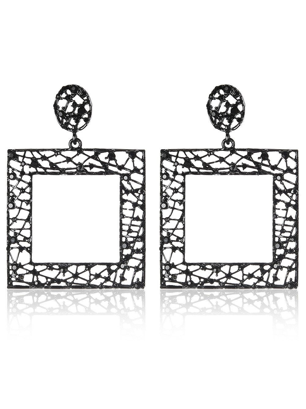 Предметная съёмка бижутерии для маркеплейсов. Съёмка украшений в Москве. Предметный фотограф Константин Агафонов — предметная съёмка и фотосъёмка в Москве