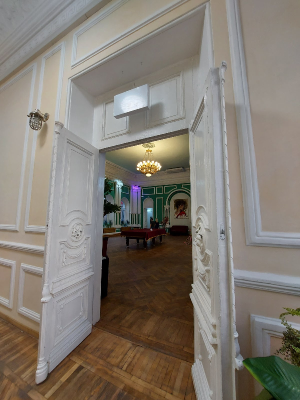 Вокруг центр. Свадебный фотограф в Ростове Александра Груздева