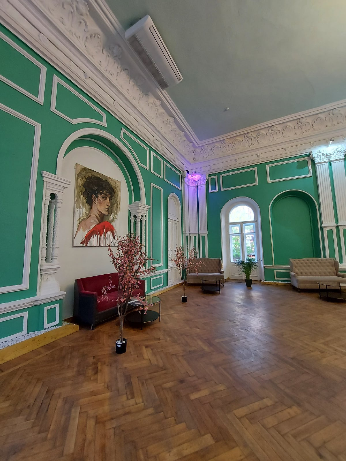 Вокруг центр. Свадебный фотограф в Ростове Александра Груздева