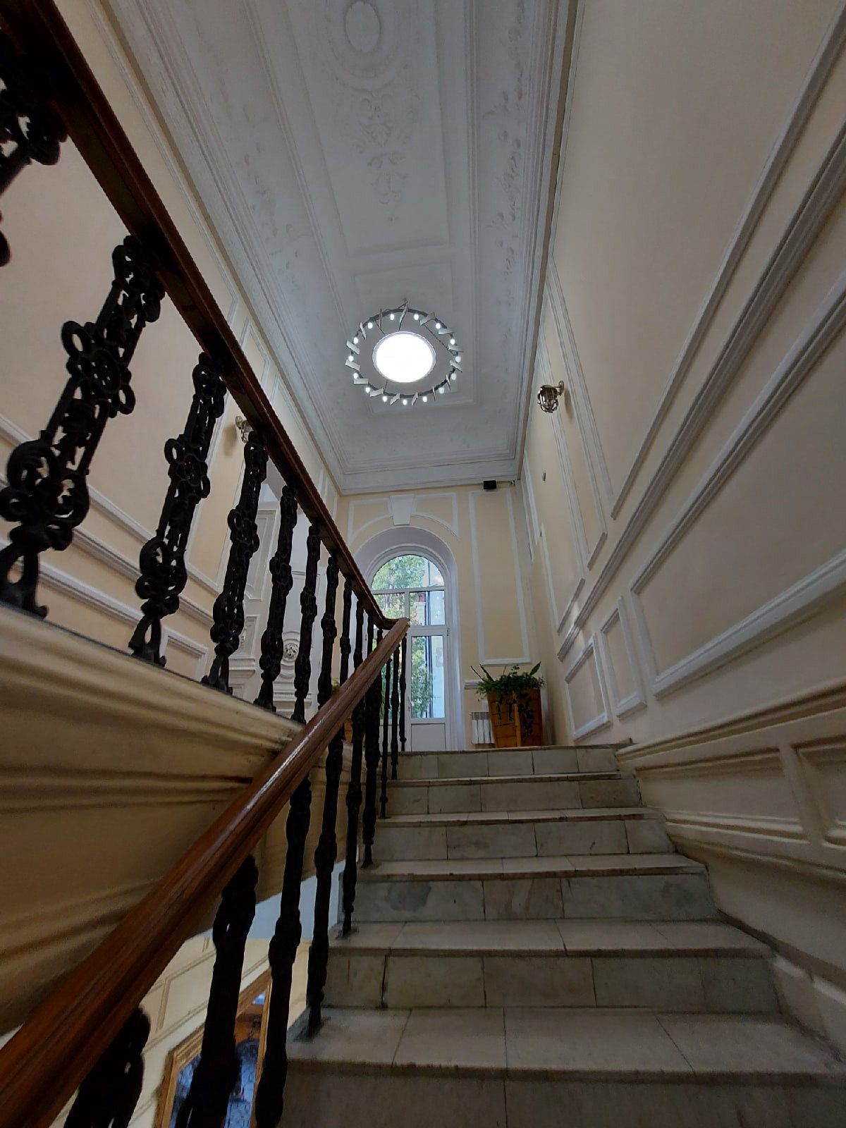 Вокруг центр. Свадебный фотограф в Ростове Александра Груздева