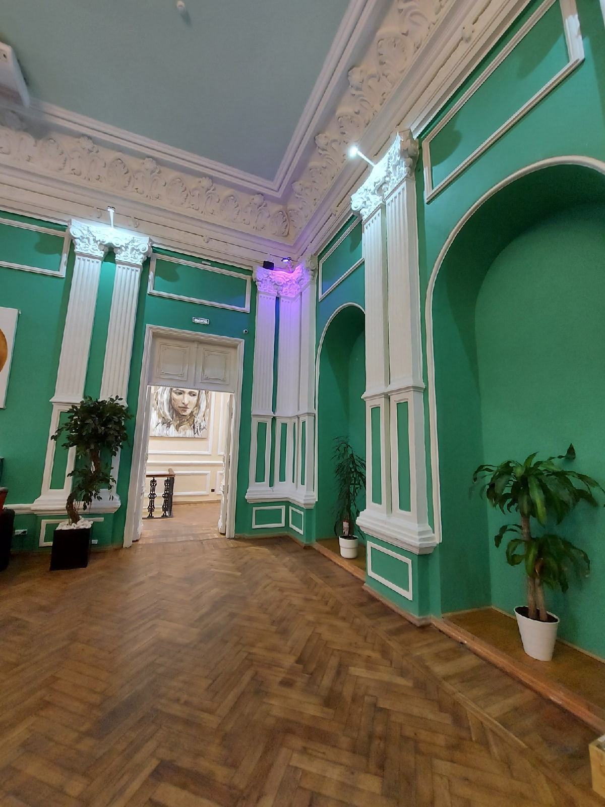 Вокруг центр. Свадебный фотограф в Ростове Александра Груздева