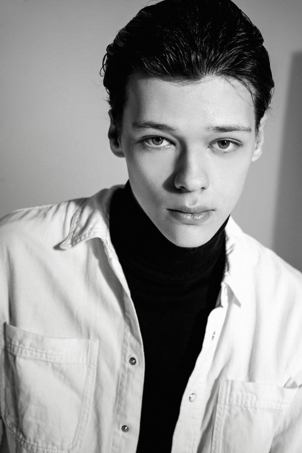 Модель для предметной съемки Тимофей А Н.Новгород | Sale Easy