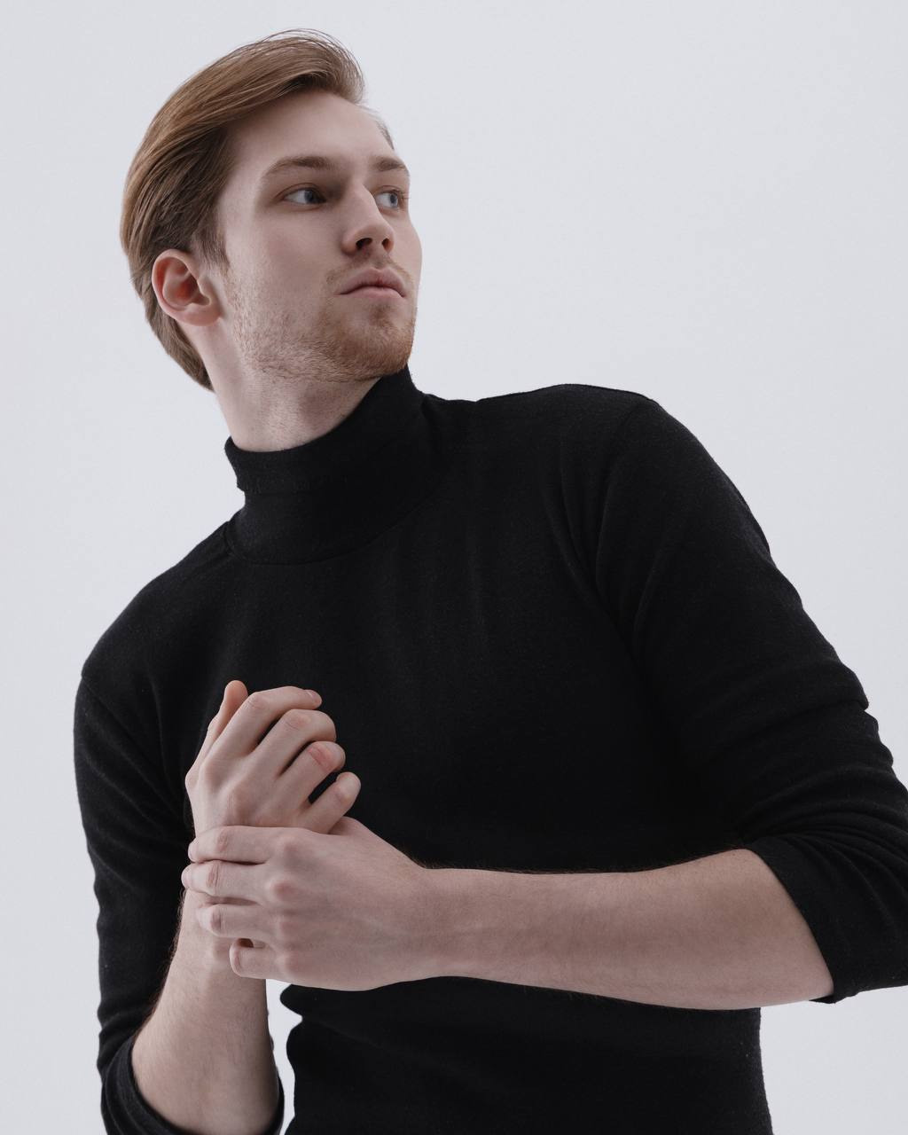 Модель для предметной съемки Михаил Г. Москва | Sale Easy