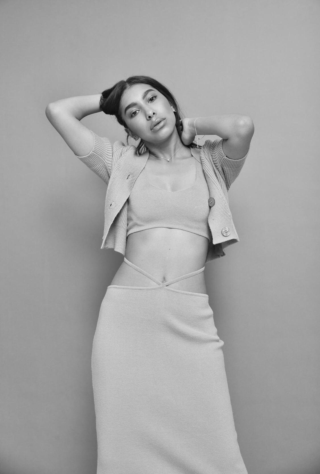 Модель для предметной съемки Анна 172 Москва| Sale Easy