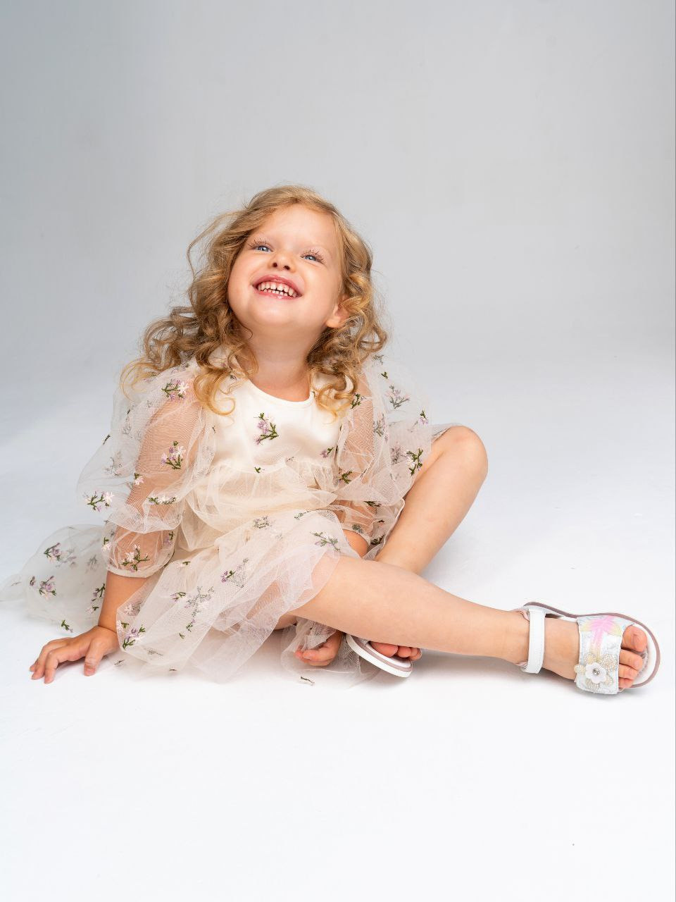 Модели дети для предметной съемки Оливия А. Москва | Sale Easy