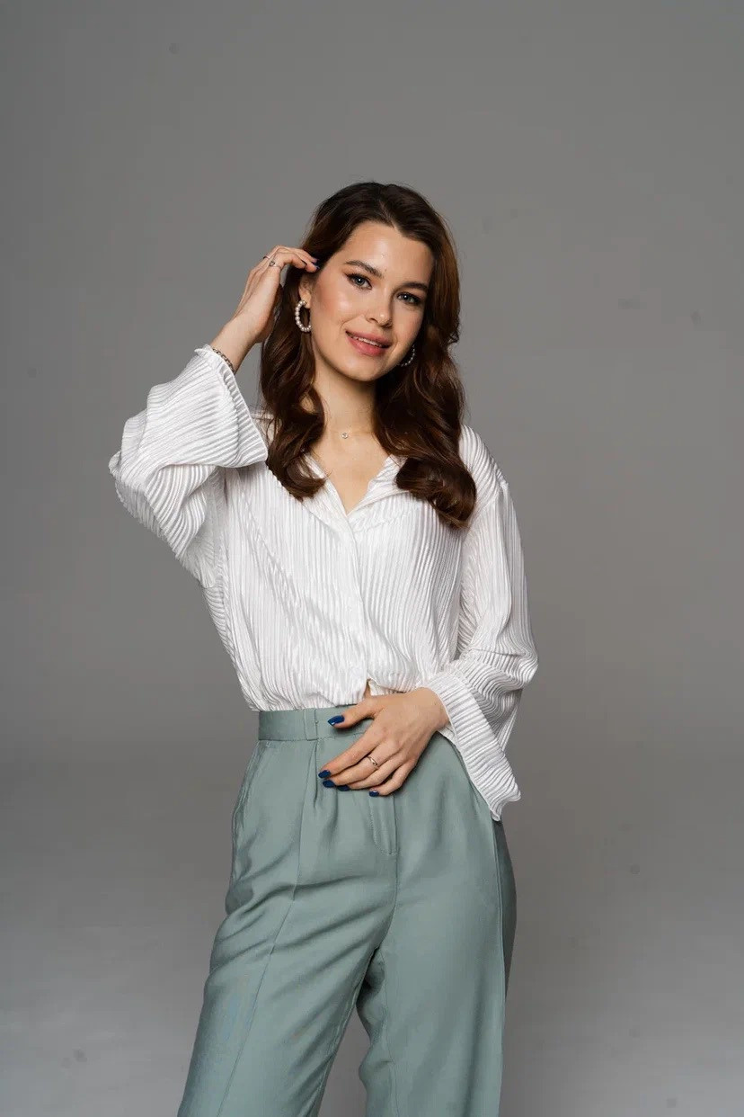 Модель для предметной съемки Юлия Е Казань| Sale Easy