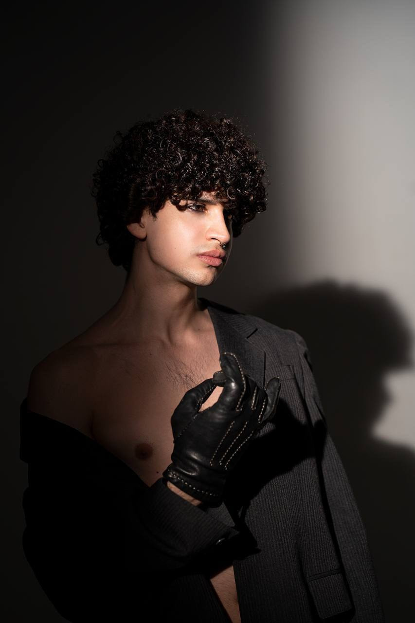 Модель для предметной съемки Егор Ж. Москва | Sale Easy