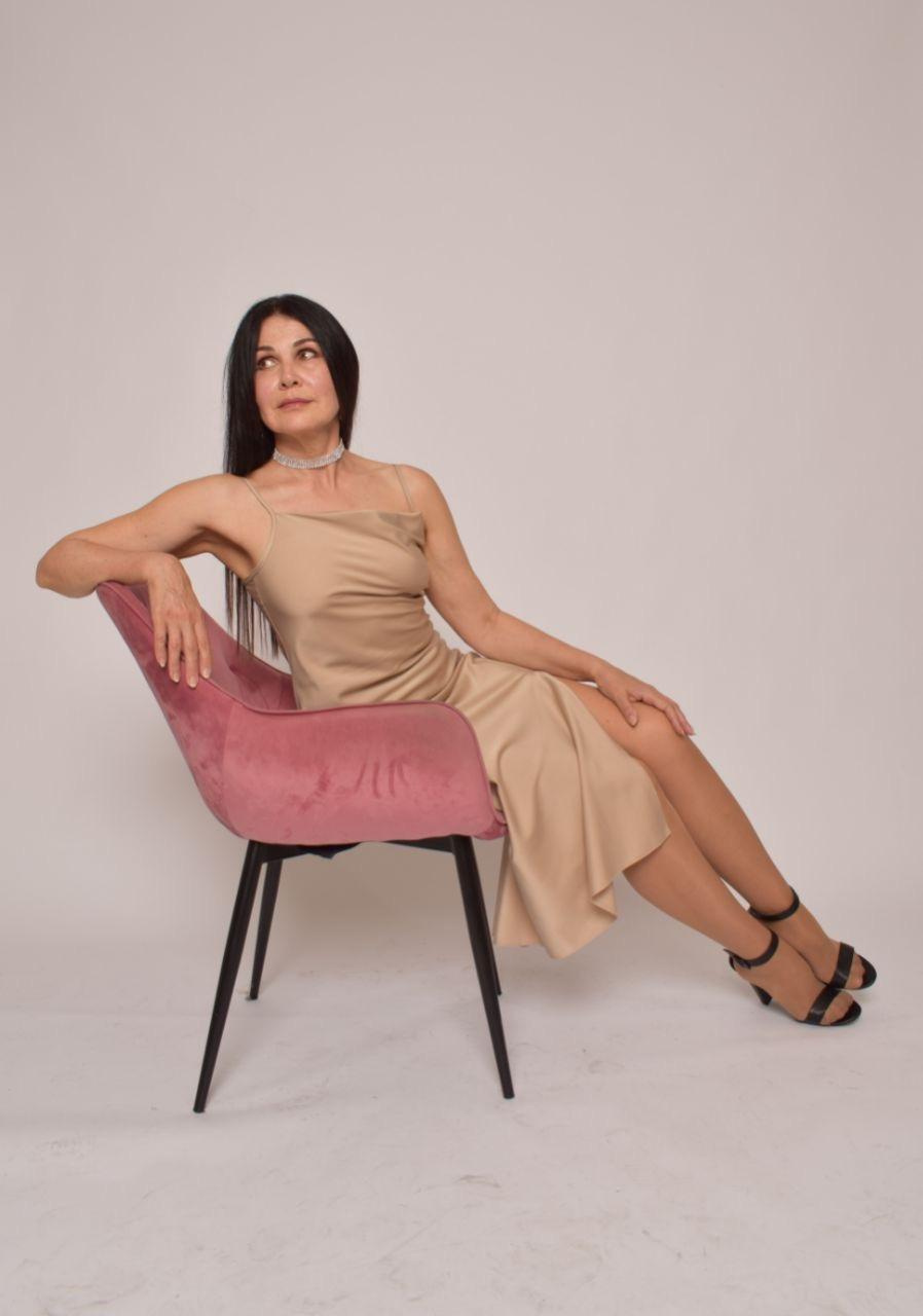 Модель для предметной съемки  Лариса Сочи| Sale Easy