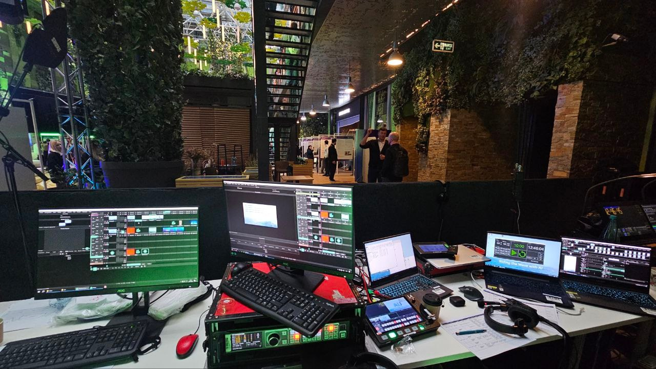 AI Journey 2025. Video Crew